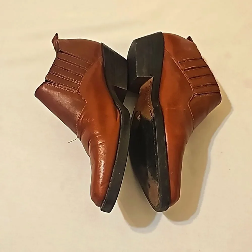 Cougar‎ vintage western leather booties size 7.5